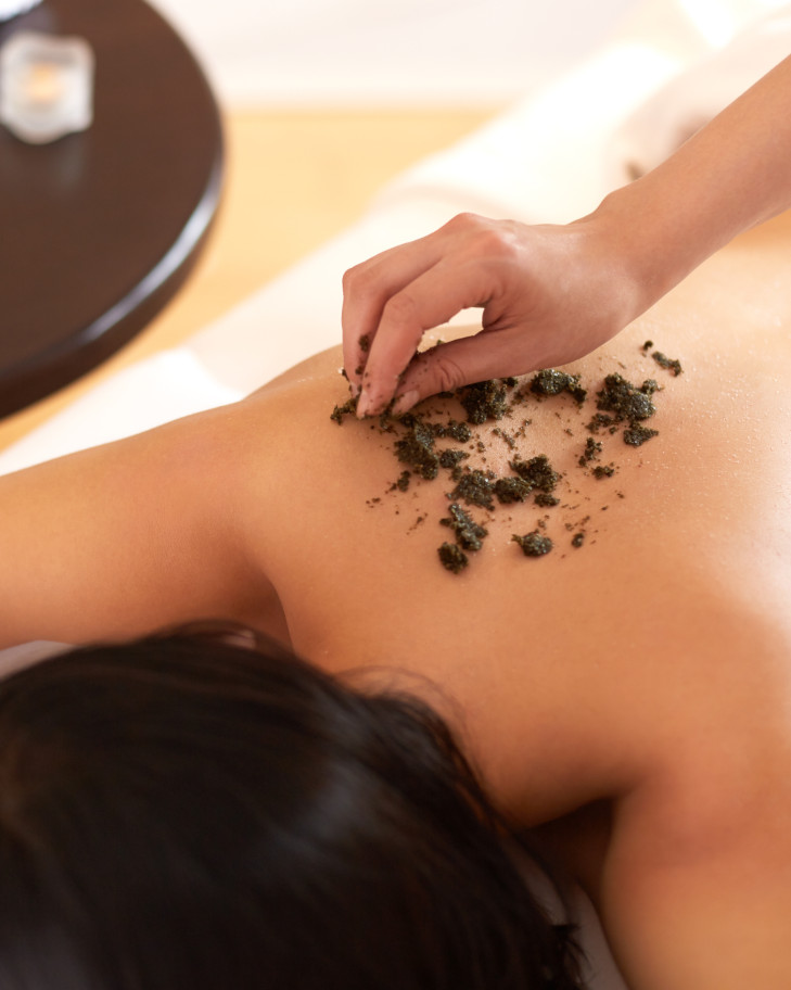 Anti-cellulite treatment with marine trace elements